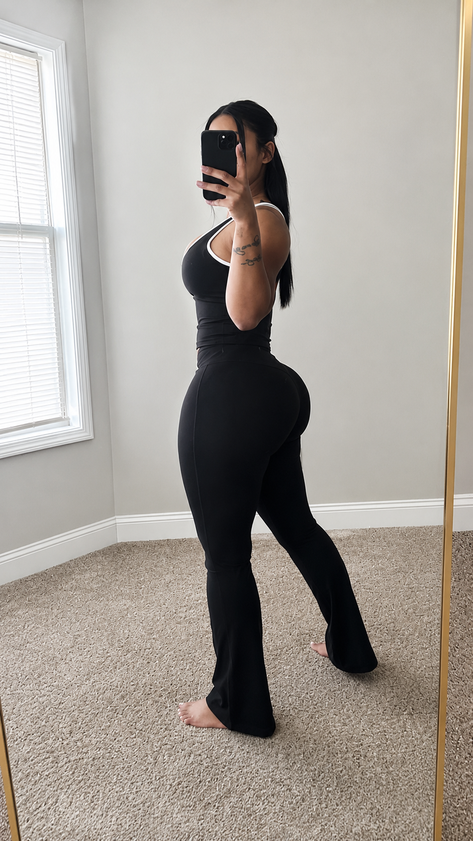 Get 70% Off On The Amara Sculpting Jumpsuit Only Today 💕